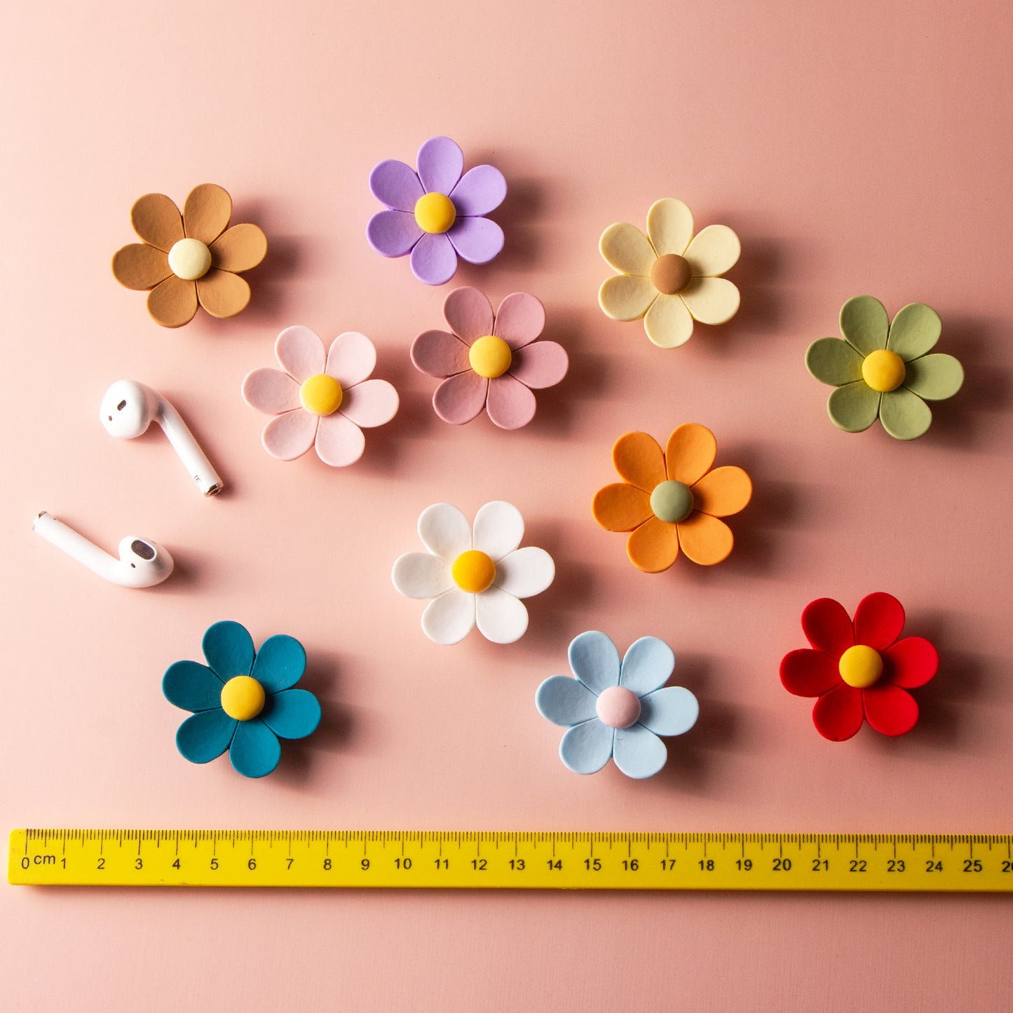 Flower Decorative Magnets (Sunny x 12)